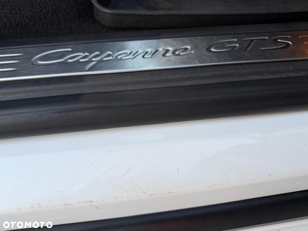 Porsche Cayenne GTS Tiptronic S - 20