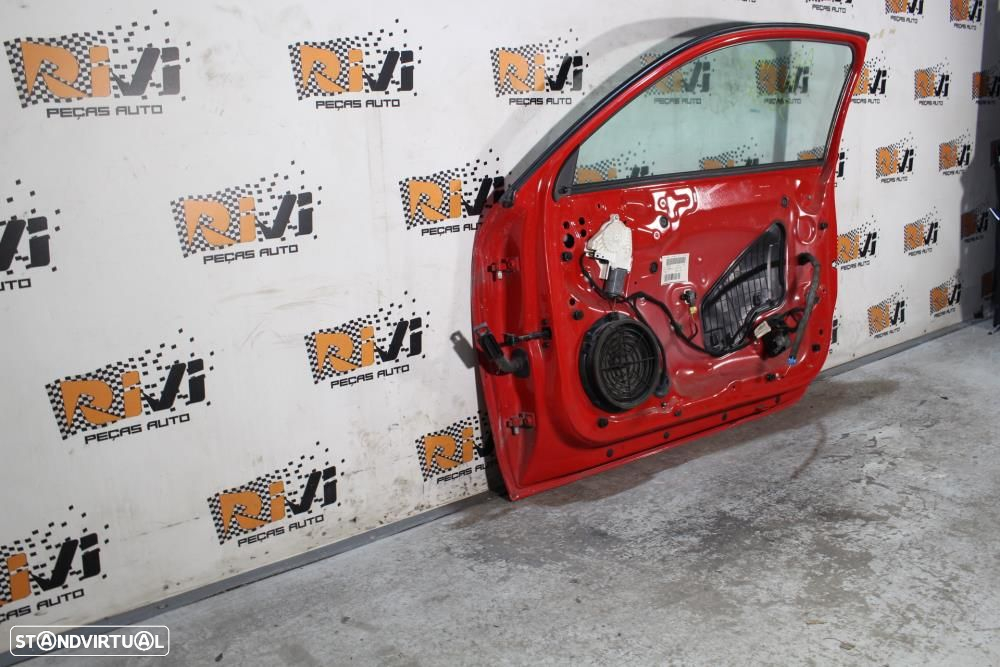Porta Direita Audi A1 8X de 3 Portas - 8