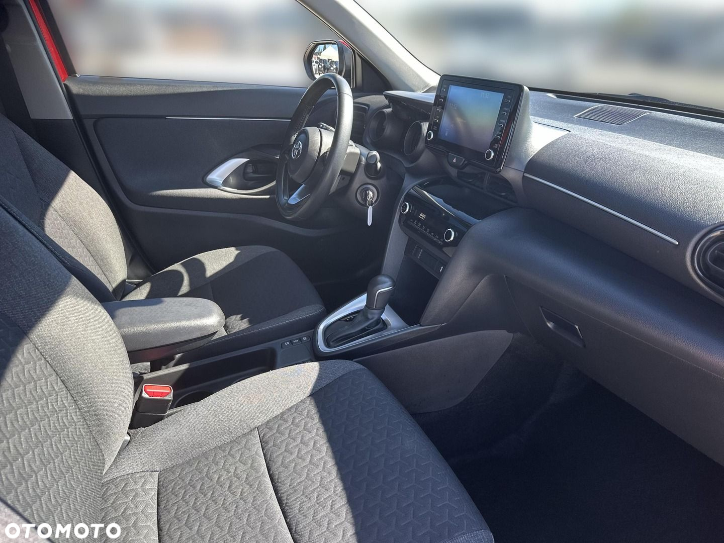 Toyota Yaris Cross - 12
