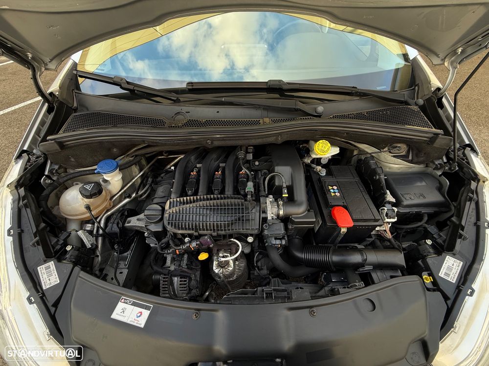 Peugeot 208 1.2 PureTech Allure - 20