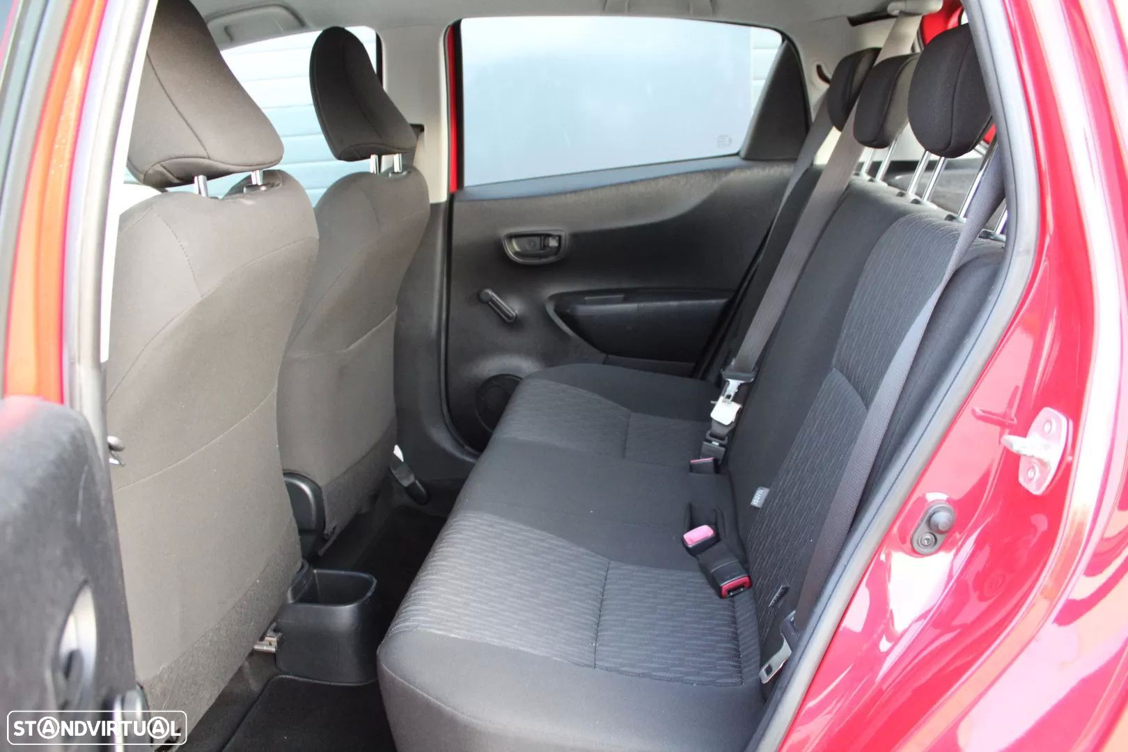 Toyota Yaris 1.0 VVT-i Comfort - 12