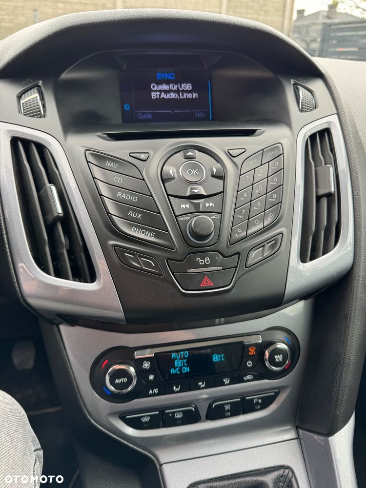 Ford Focus - 8