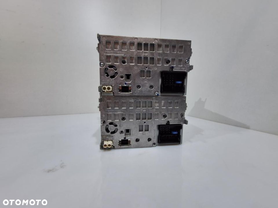 Audi A4 B8 A5 Q5 Radio CD Concert 8T1035186P - 4