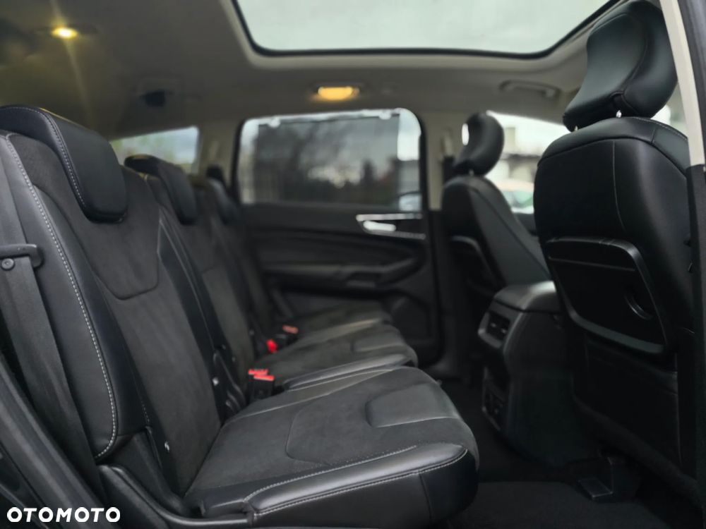 Ford S-Max - 19