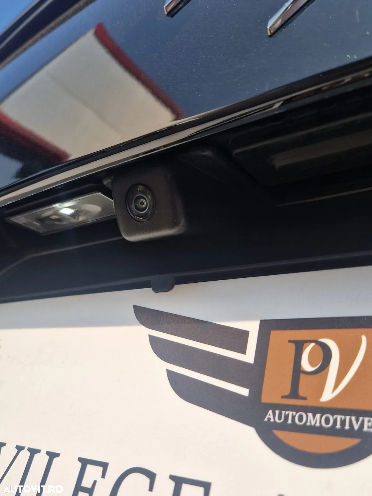 DS Automobiles DS 7 Crossback DS7 1.5 BlueHDi 130 S&S EAT8 PERFORMANCE LINE + - 28