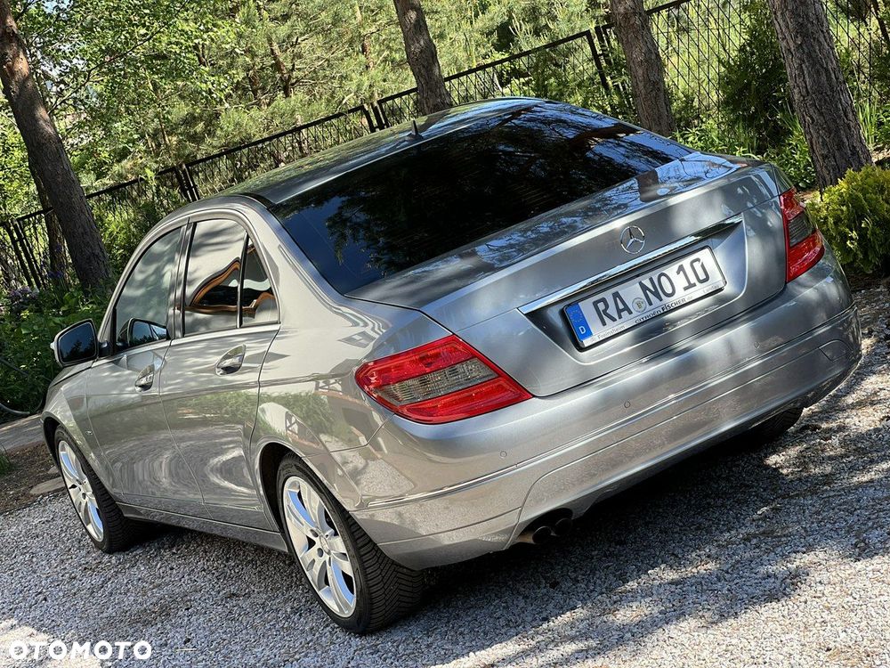 Mercedes-Benz Klasa C 180 Kompressor Automatik Avantgarde - 18