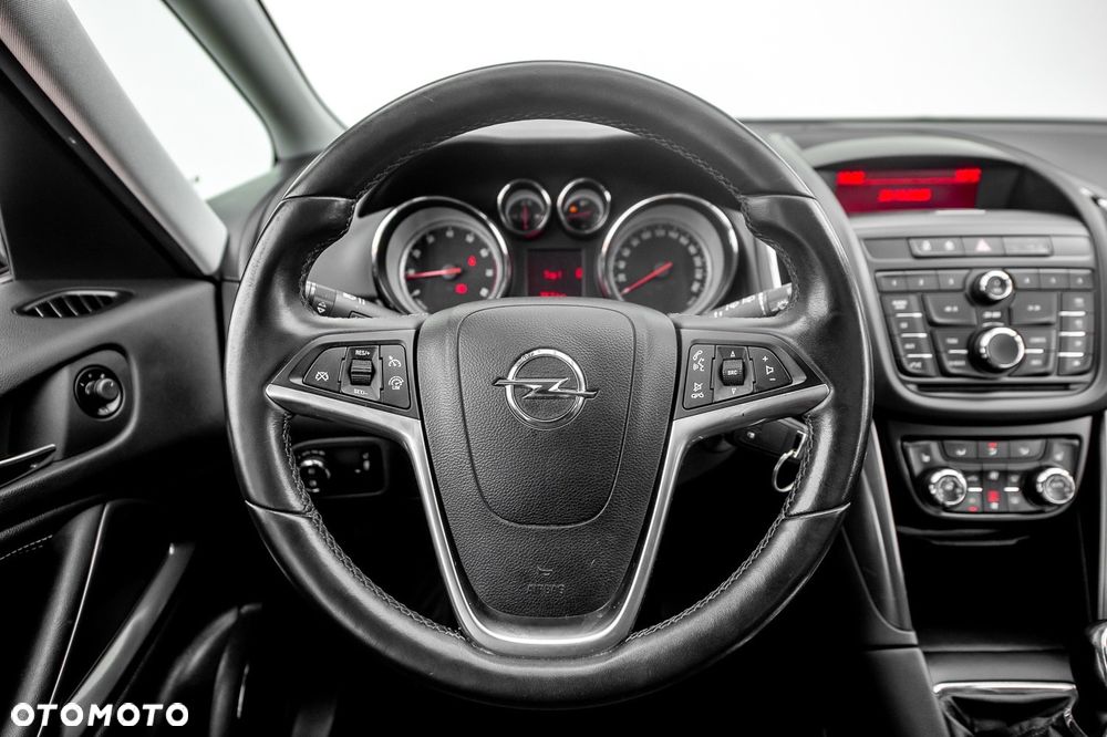Opel Zafira 1.4 T Cosmo EU6 - 25