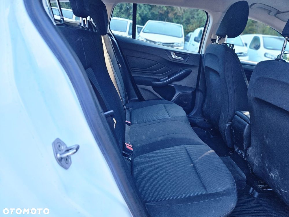 Ford Focus 1.5 EcoBlue SCR Trend - 14