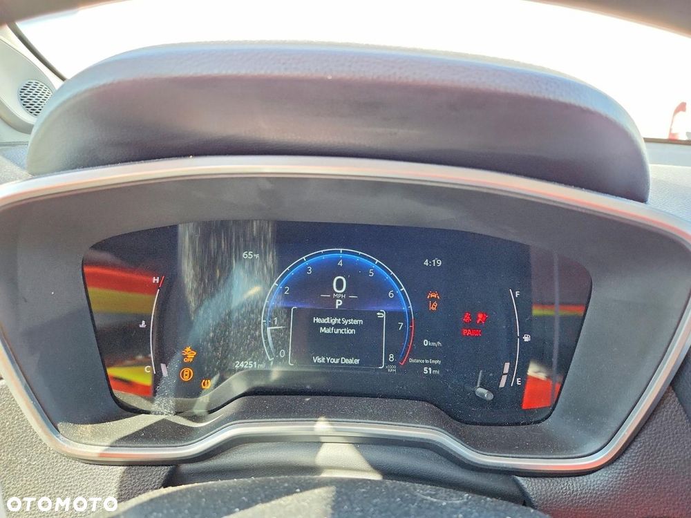 Toyota Corolla Cross - 9