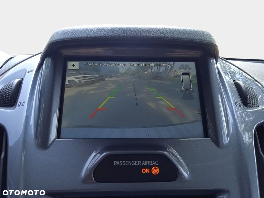 Ford Transit Connect - 24
