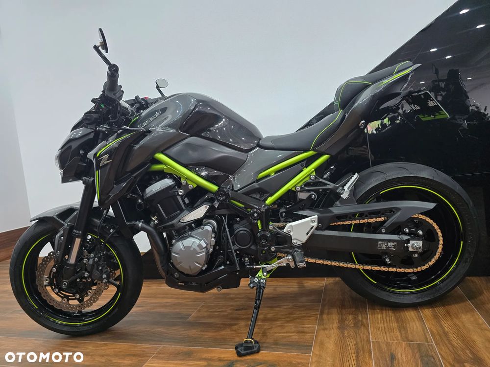 Kawasaki Z - 4