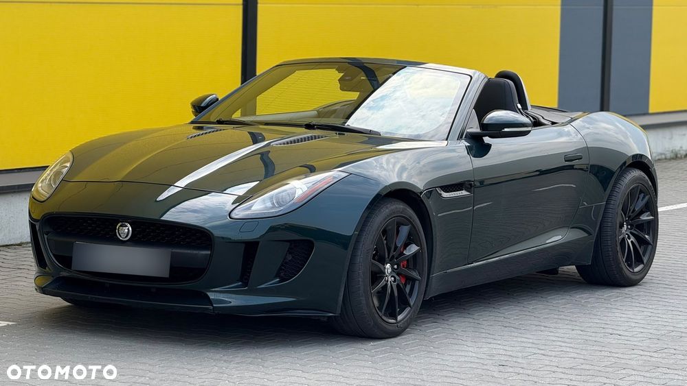 Jaguar F-Type R-Dynamic - 10