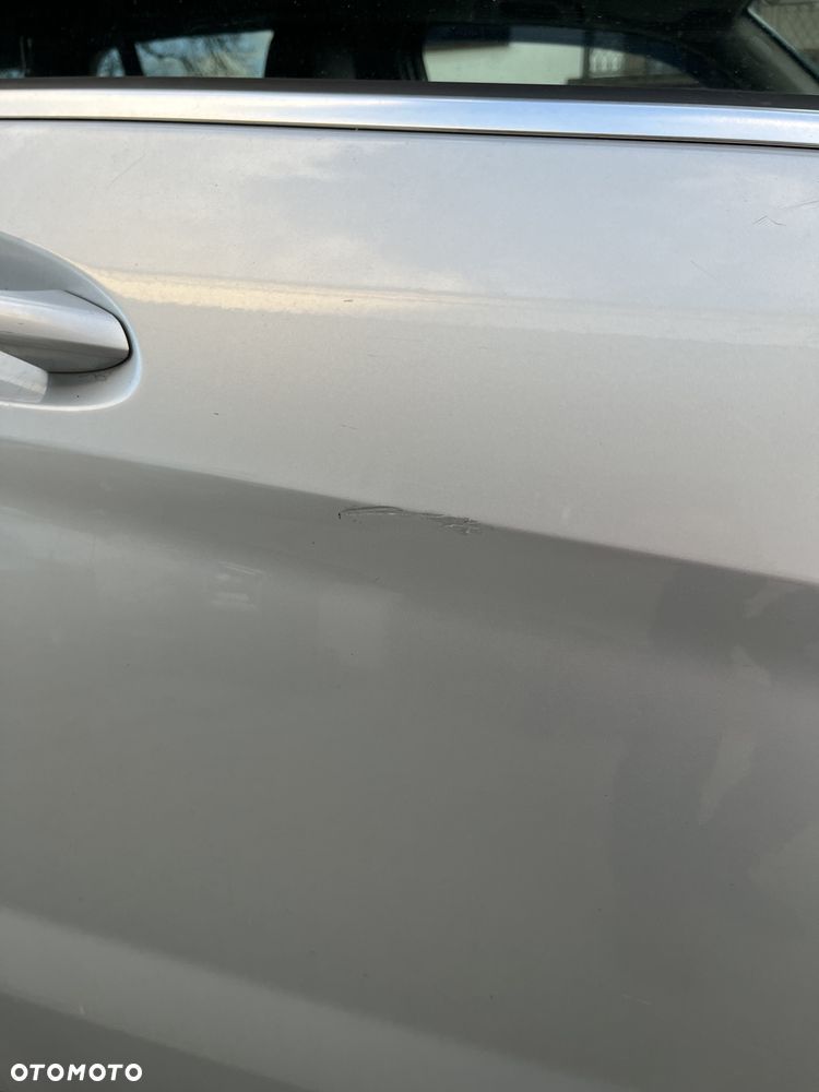 Mercedes-Benz GLK - 4
