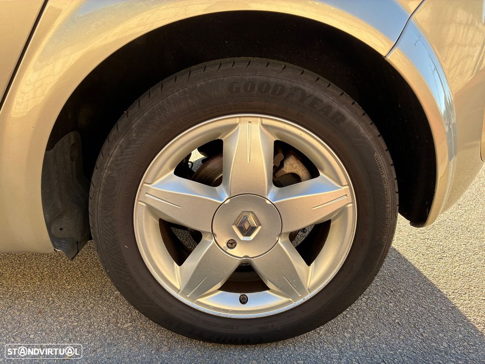 Renault Scénic 1.5 dCi SE Exclusive II - 33