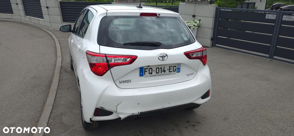Toyota Yaris 1.5 VVT-iE Comfort - 12