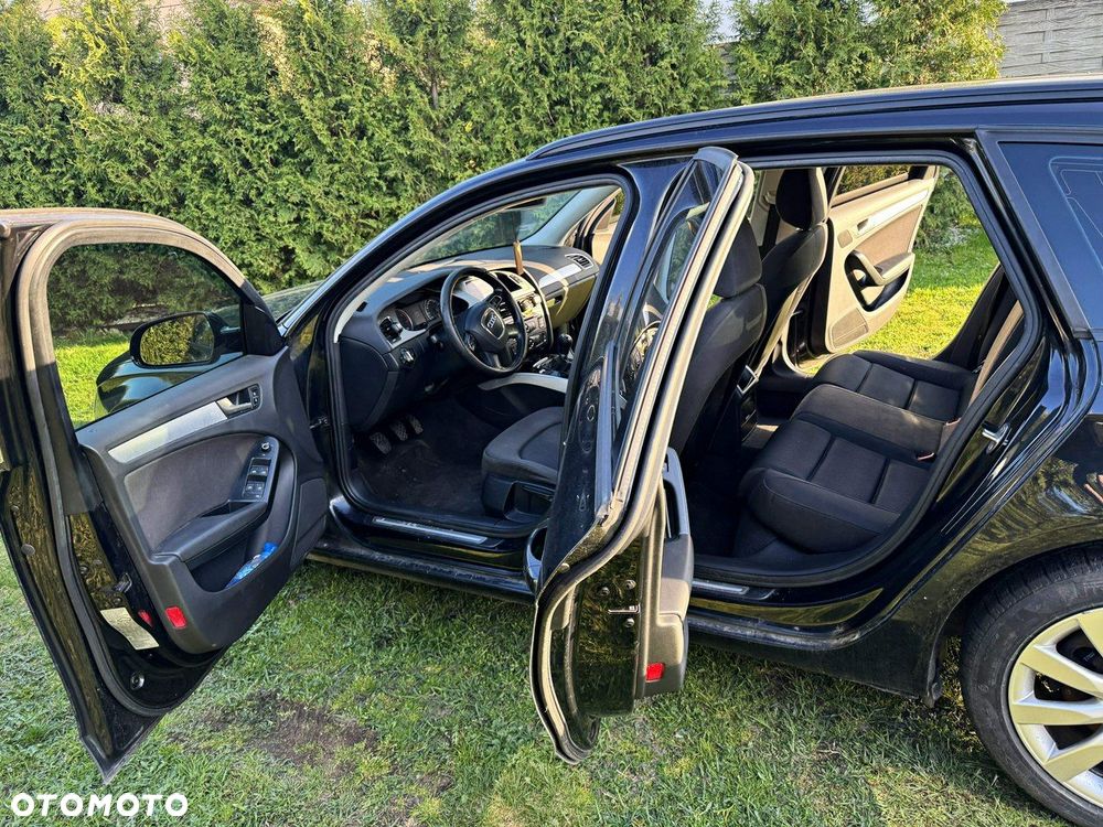 Audi A4 Avant 2.0 TDI DPF Ambiente - 6