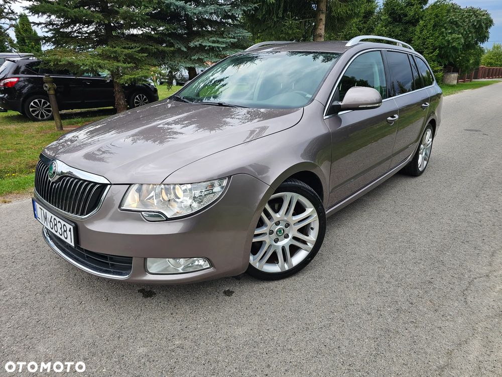 Skoda Superb 2.0 TDI Green tec Elegance - 31