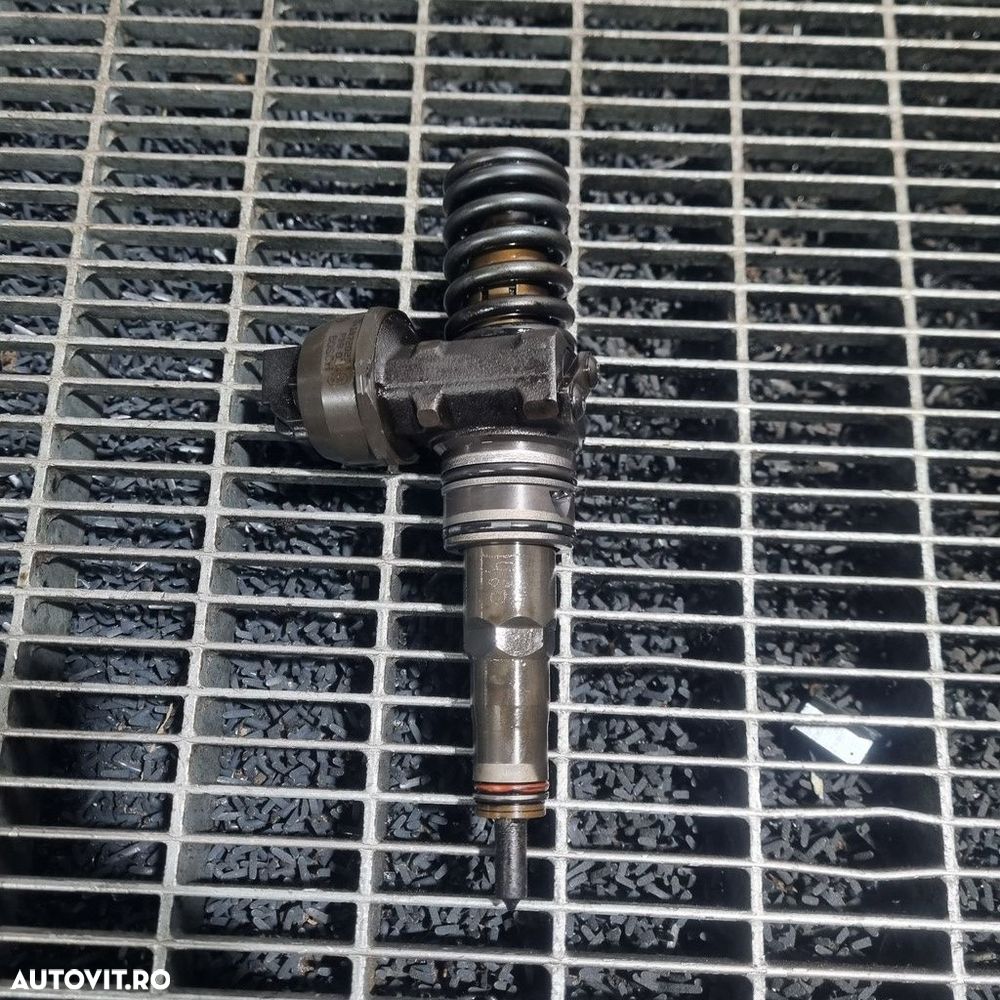Injector Volkswagen Touareg 7L 2.5 TDI 2003 - 2006 174CP BAC (1460) Diesel 0414720228 - 2