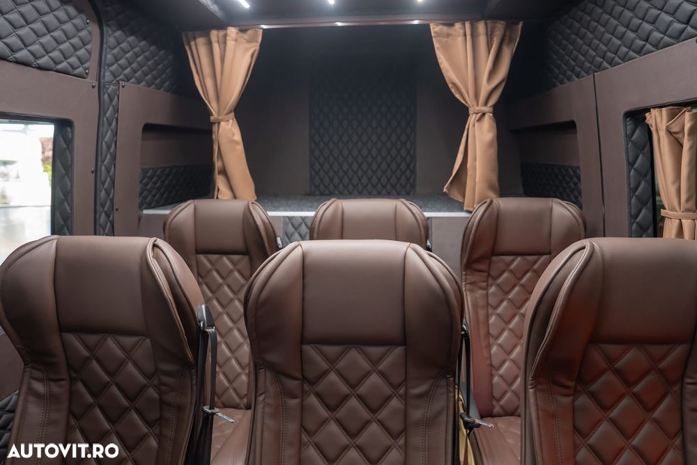 Mercedes-Benz Sprinter - 13