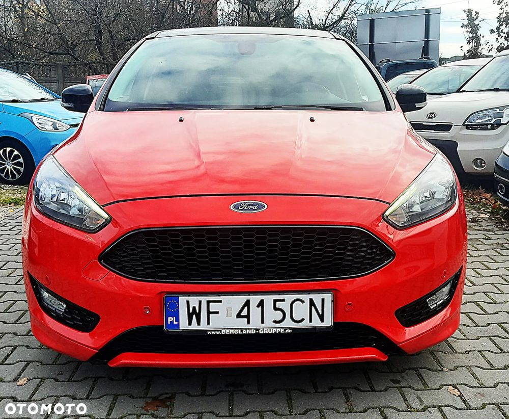 Ford Focus 1.5 EcoBoost STart-Stopp-System ST-LINE - 2