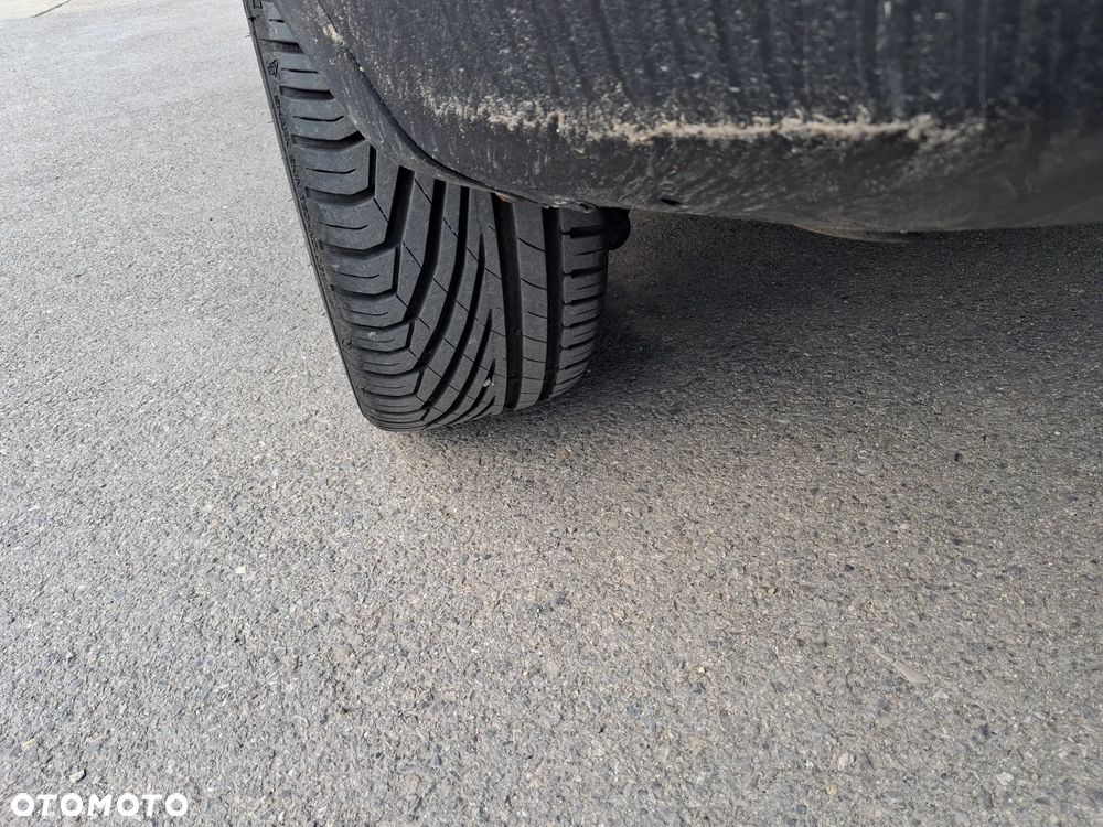 Nissan Qashqai 1.6 DCi ALL-MODE 4x4i TEKNA+ - 9