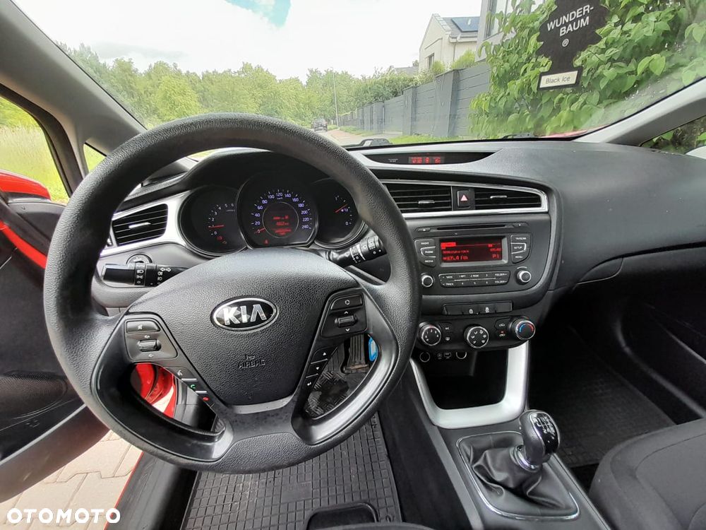 Kia Ceed 1.4 CRDi S - 17