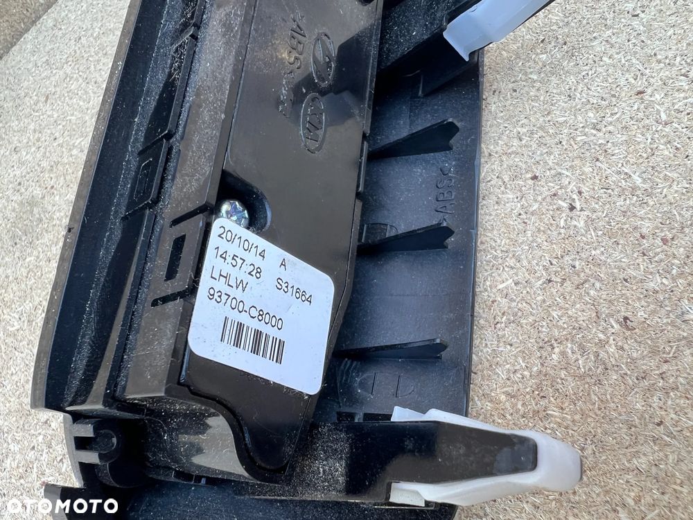 MODUŁ STEROWNIK PRZEŁĄCZNIKI GRZANIA FOTELI HYUNDAI I20 II 93700C8000 - 3