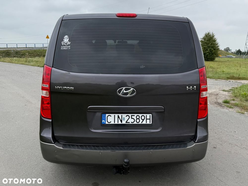 Hyundai H-1 2.5 CRDi Comfort - 4