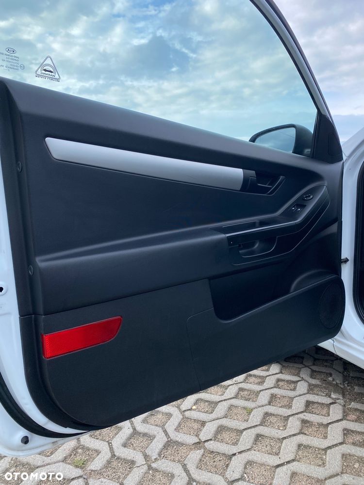 Kia Ceed - 23