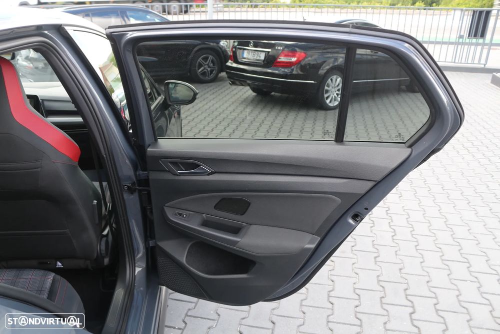 VW Golf 2.0 TSI GTI DSG Performance - 45