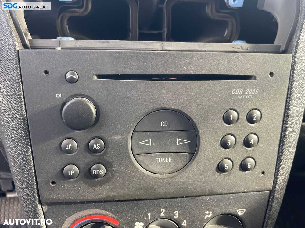 Unitate Radio CD Player Siemens CDR2005 Opel Vectra C 2002 - 2008 Cod 2446937 [LR0709] - 1