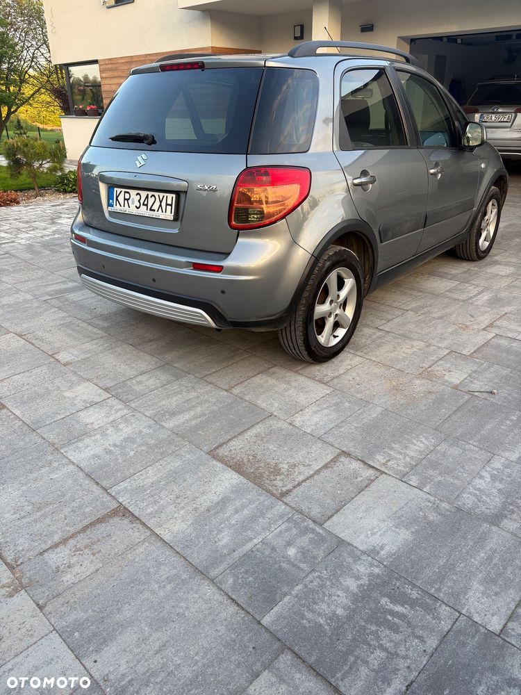 Suzuki SX4 1.6 Premium 4WD - 4
