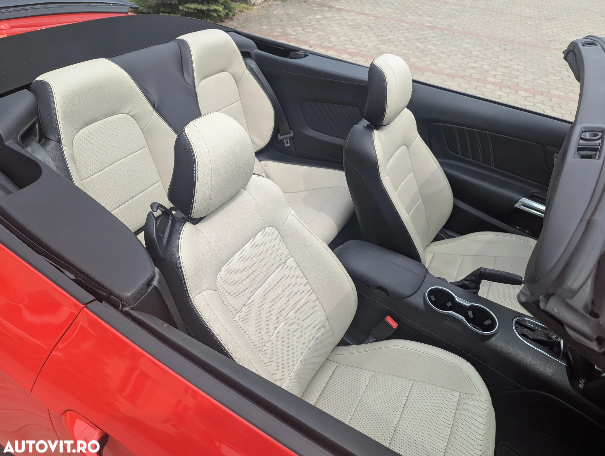 Ford Mustang Convertible 2.3 Eco Boost Aut. - 15