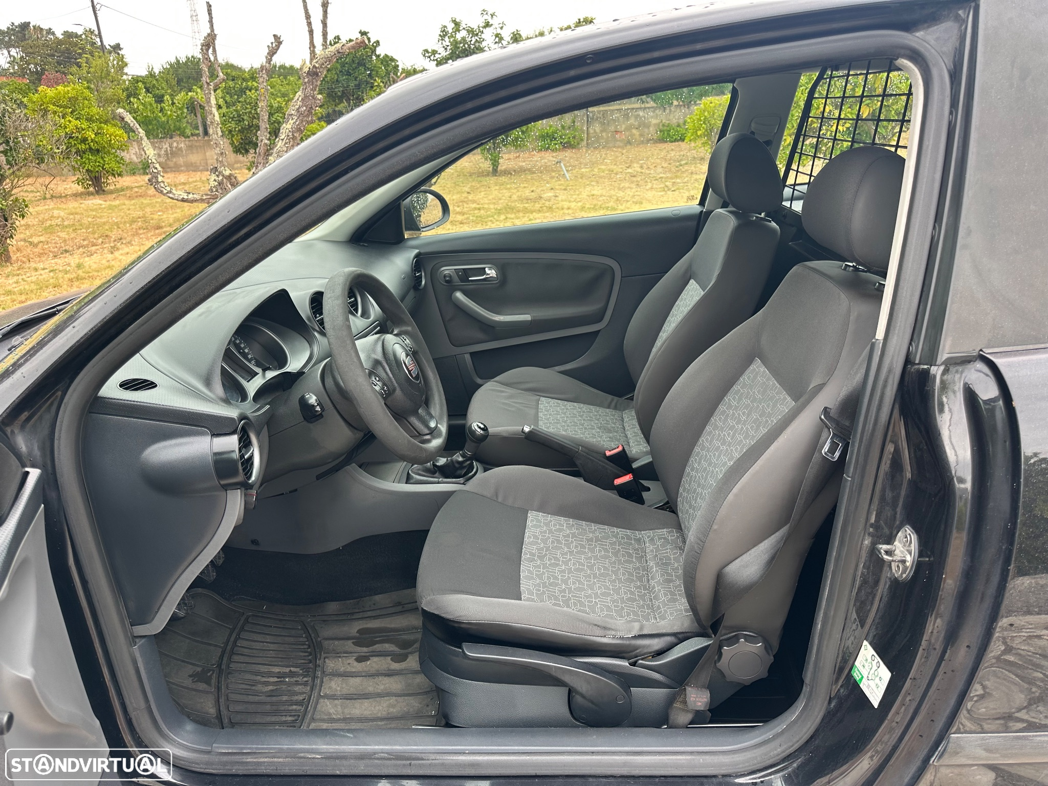Seat Ibiza 1.4 Tdi Reference Comercial - 10