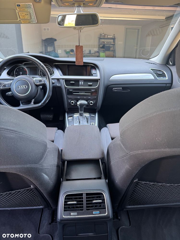 Audi A4 Allroad 2.0 TDI DPF S tronic - 13