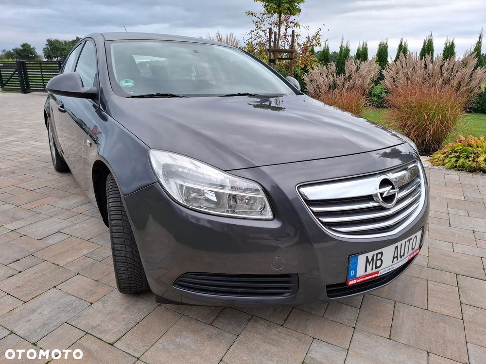 Opel Insignia 1.6 Design Edition - 30