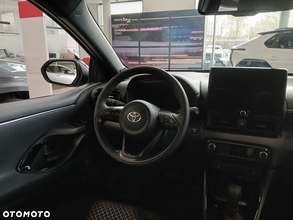 Toyota Yaris Hybrid 1.5 Executive - 12