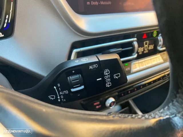 BMW 118 d Advantage Auto - 18