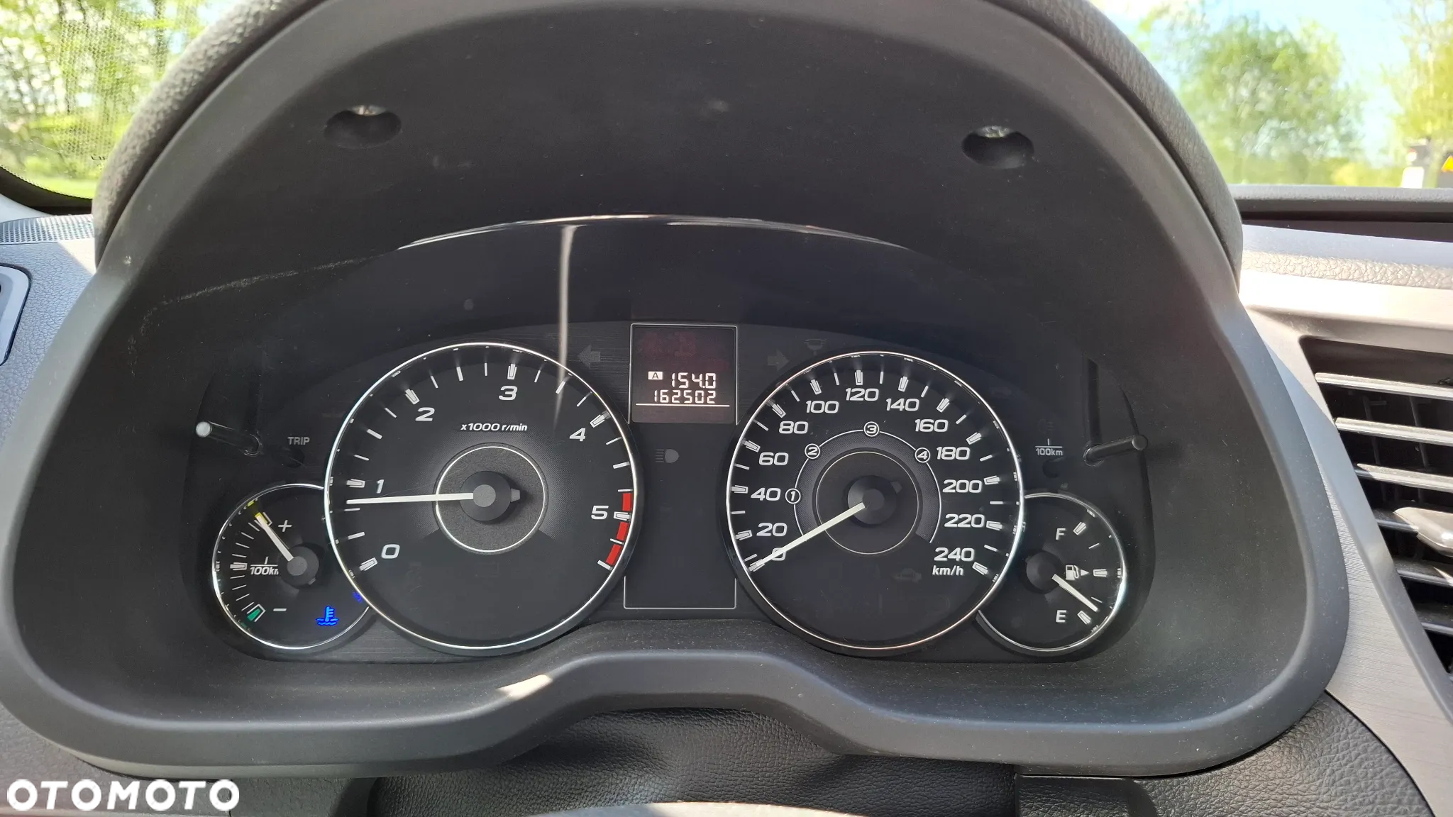 Subaru Legacy - 18