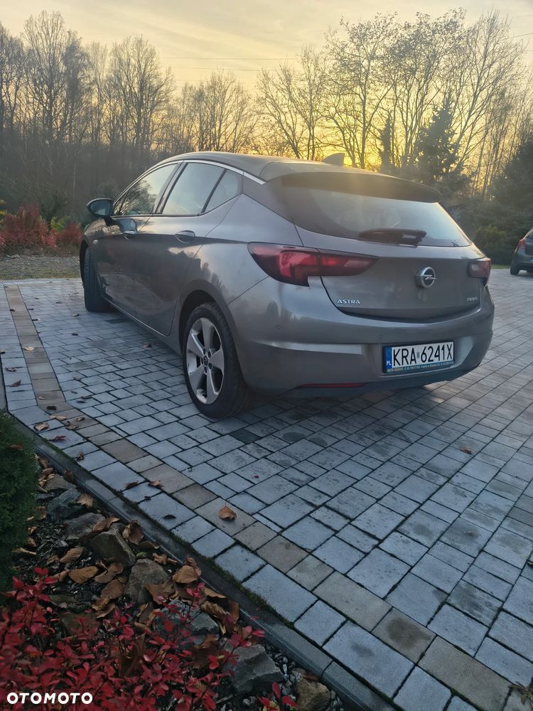 Opel Astra 1.4 T Dynamic - 25