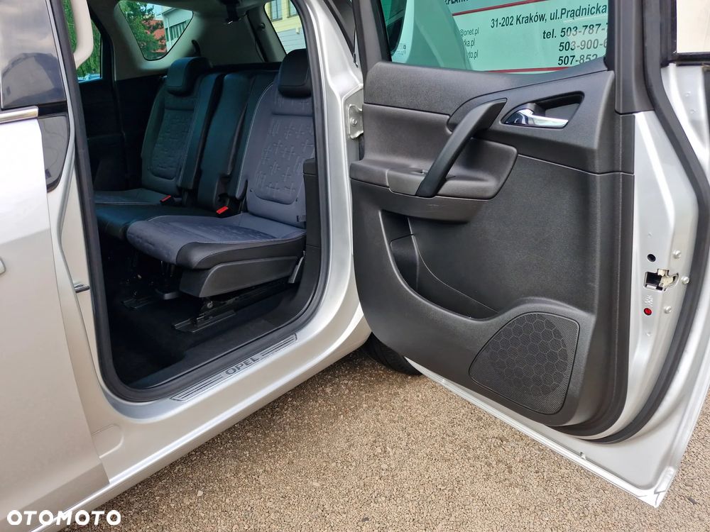 Opel Meriva 1.4 T Cosmo - 14