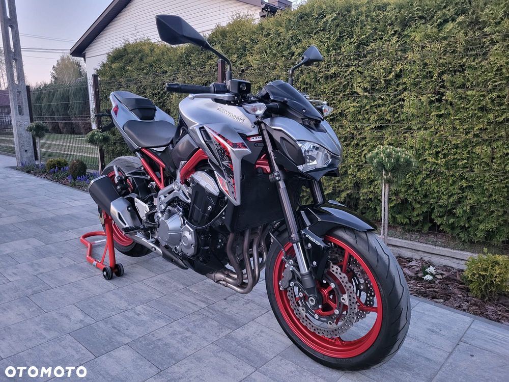 Kawasaki Z 900 - 3