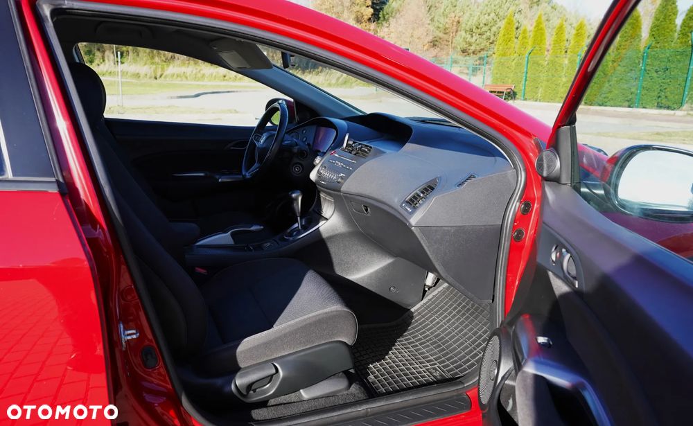 Honda Civic 1.8 Sport - 13