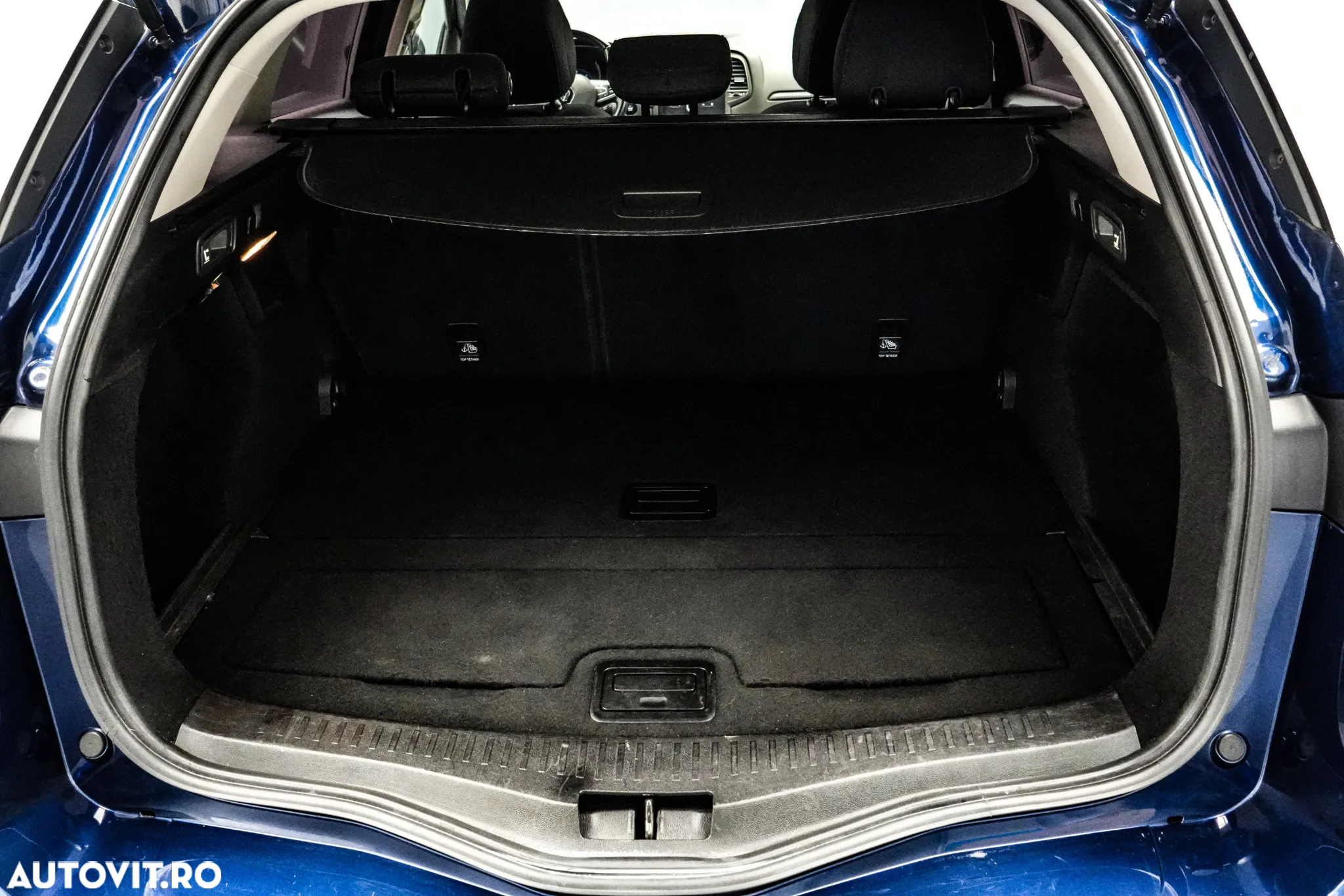 Renault Megane ENERGY dCi Business - 28
