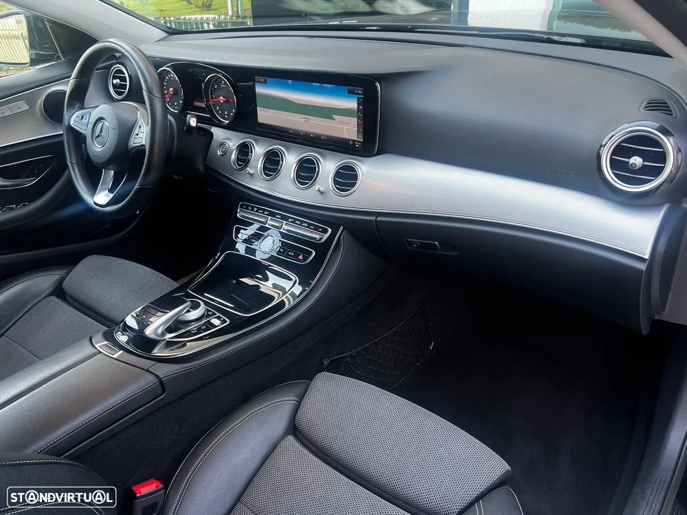 Mercedes-Benz E 220 d Avantgarde - 23