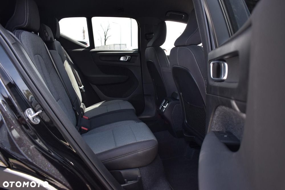 Volvo XC 40 - 20