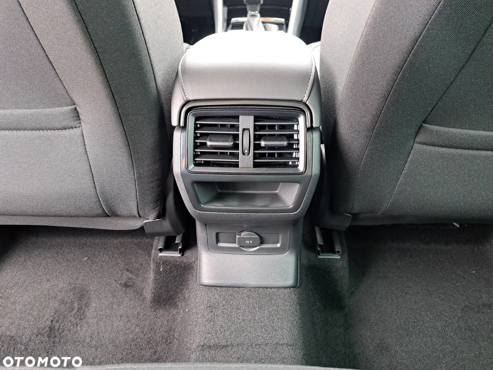 Skoda Karoq 1.5 TSI ACT Edition 130 DSG - 32