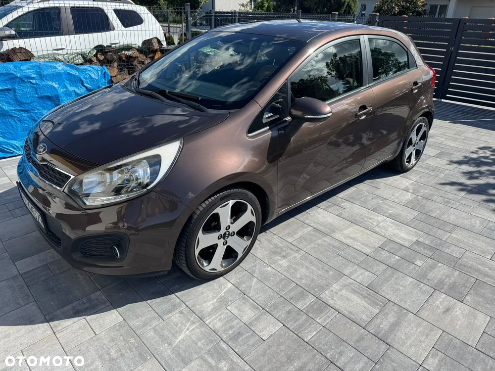 Kia Rio 1.4 Dream Team Edition - 3