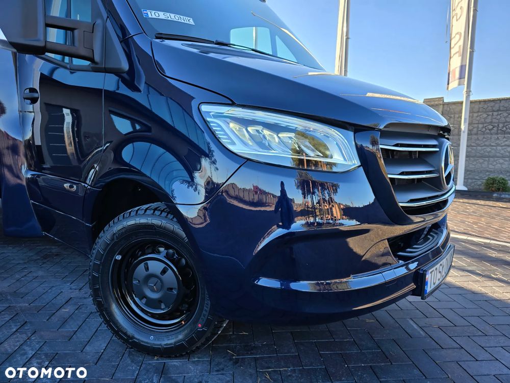 Mercedes-Benz SPRINTER 319 3.0 CDI KONTENER 4,28cmDługi 2,29cmSzero 2,24cmWysok + WINDA 750Kg 42Tyś km SERWIS DO OSTATNIEGO Km ASO MERCEDES-BENZ SALON PL STAN NOWY NOWY NOWY FABRYCZNA GWARANCJA - 6
