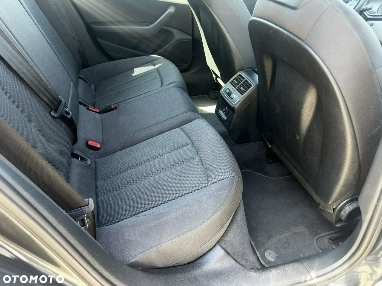 Audi A4 2.0 TDI S tronic - 25